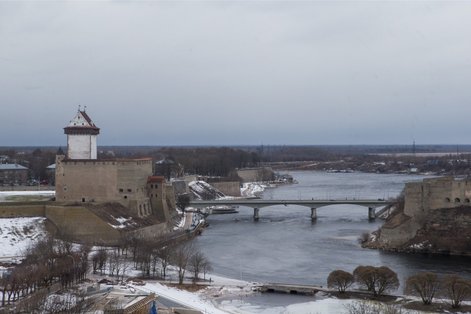 Narva piirisild